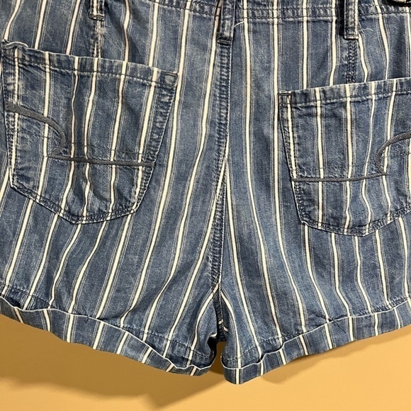 American Eagle High Waist Paperbag Denim Jean Short Size 8 Y2K Preppy Retro - Picture 5 of 11